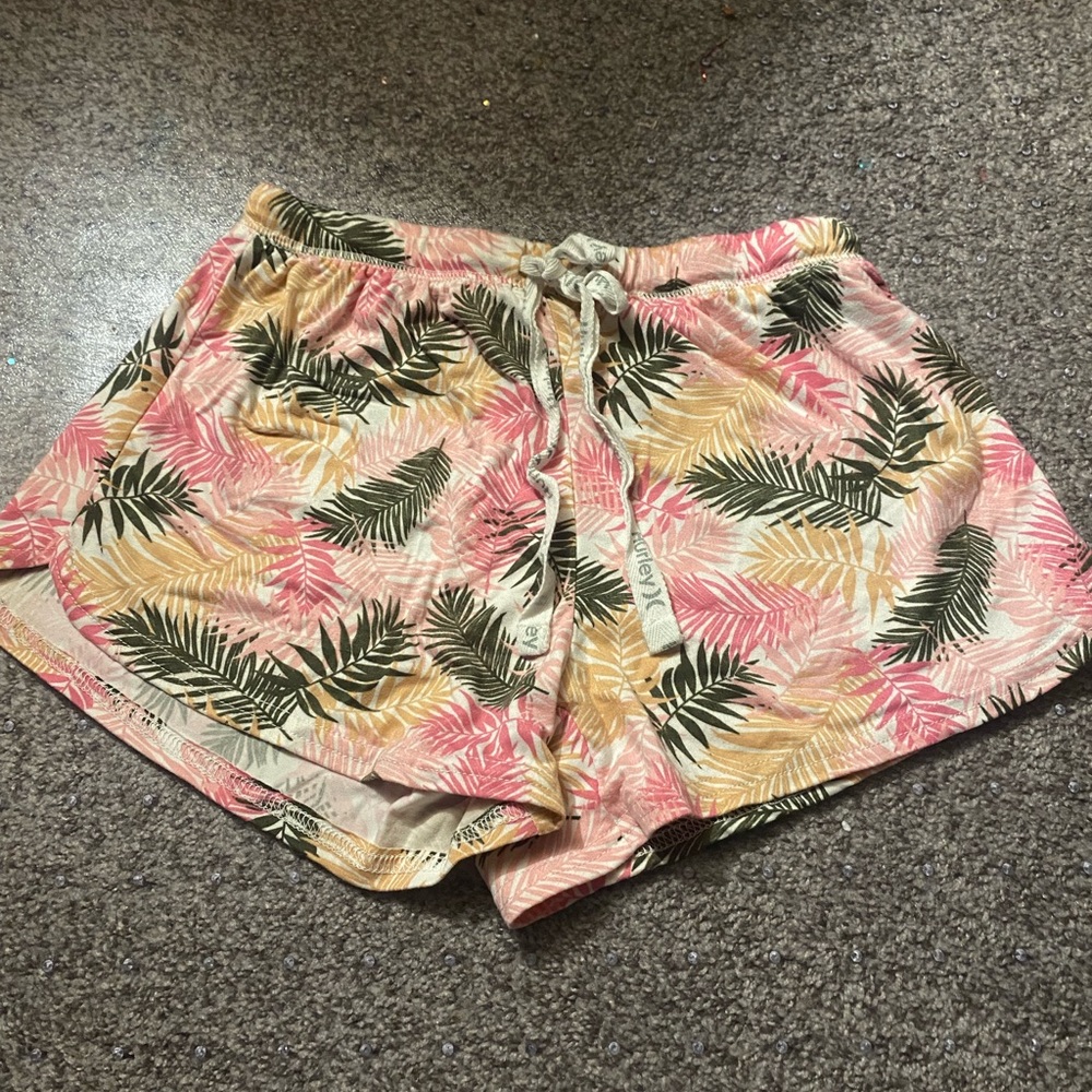 NWOT!!! Brand new hurley pajama shorts! size small!